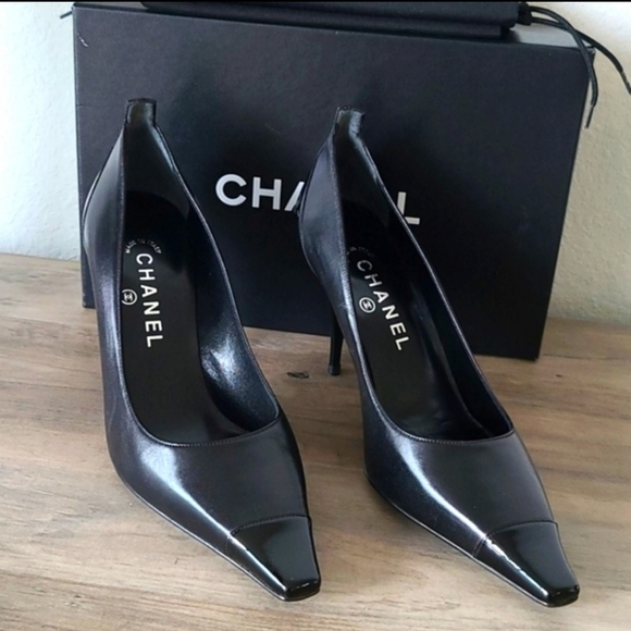 CHANEL PUMPS - Picture 2 of 9